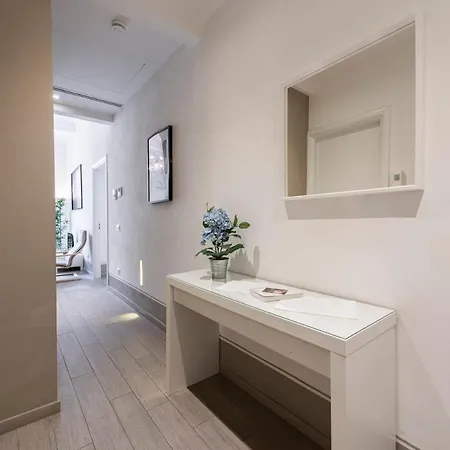 San Antonino Elegant Renovated Cosy Daire *