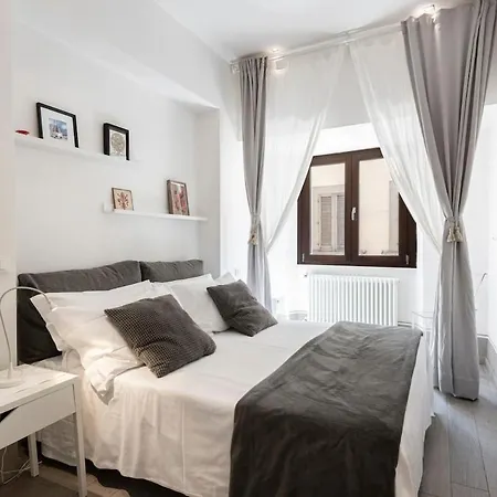 San Antonino Elegant Renovated Cosy アパート *