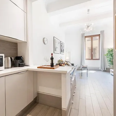 アパート San Antonino Elegant Renovated Cosy