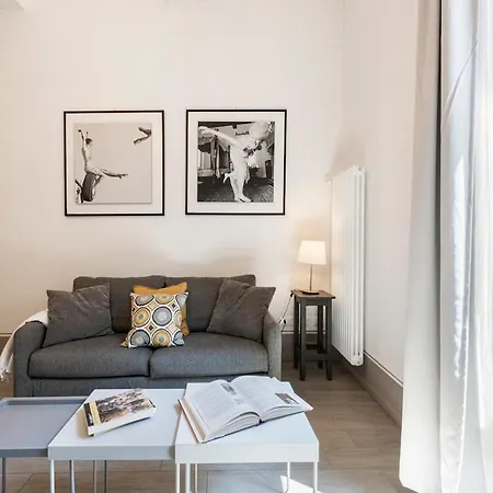 アパート San Antonino Elegant Renovated Cosy フィレンツェ